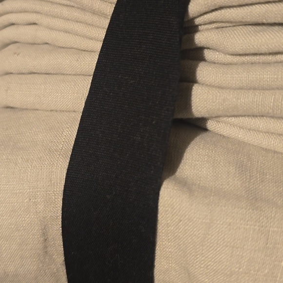 West Elm European Flax Linen Sheet Set Frost Gray, Size King, Retail $309.00US - Picture 8 of 16